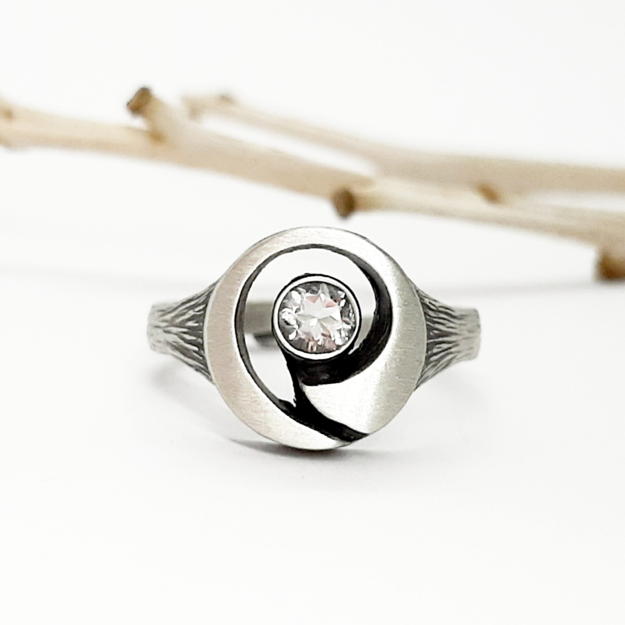 Nordform Ring Runder Kopf (Spirale Ø12mm) Silber Bergkristall