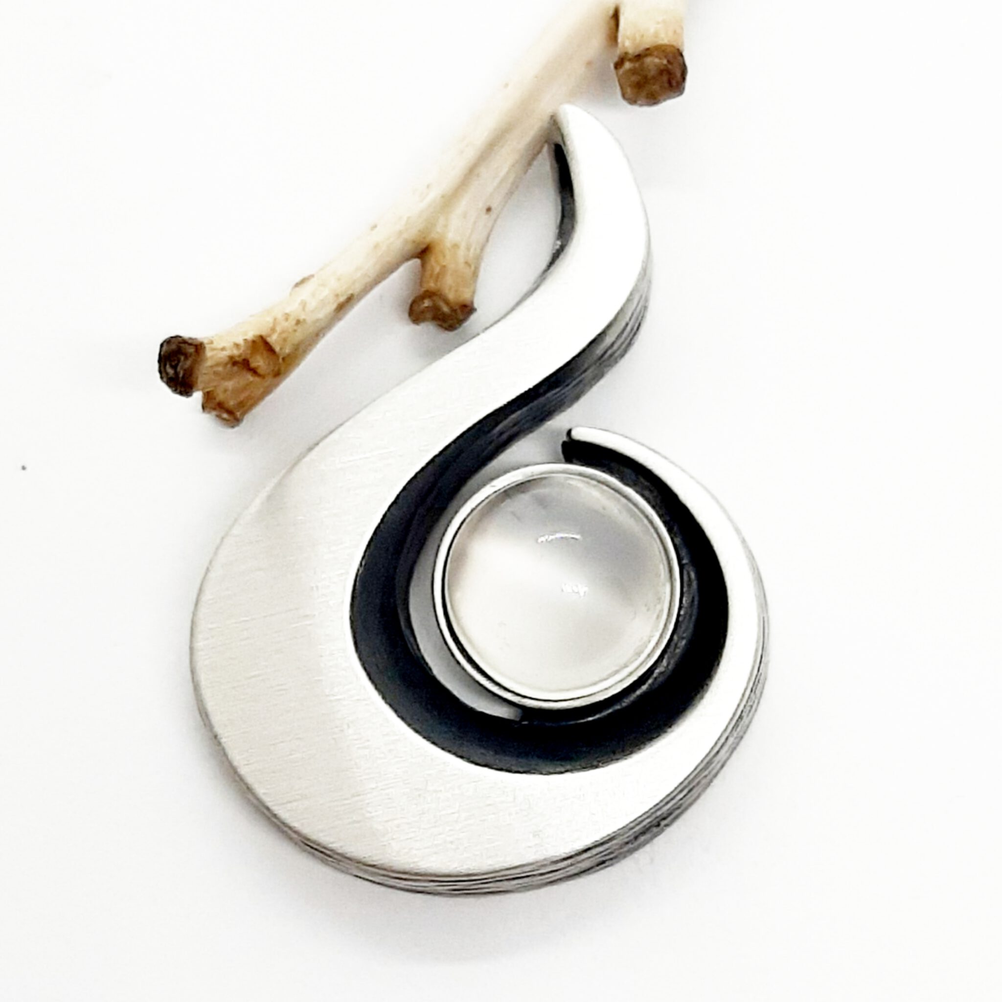 Nordform Spiralförmiger Anhänger Silber mit Mondstein (22×29 mm)