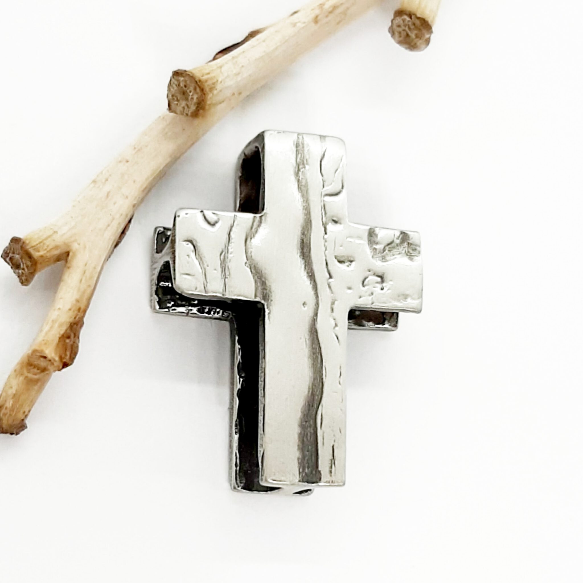 Nordform Gemasertes Kreuz Silber (15x21mm)
