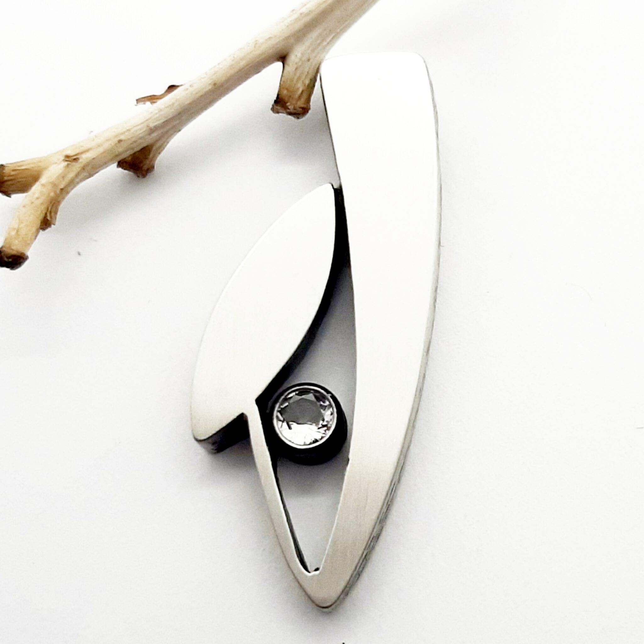 Nordform Kunstvoller Anhänger Silber mit Bergkristall (16x39mm)
