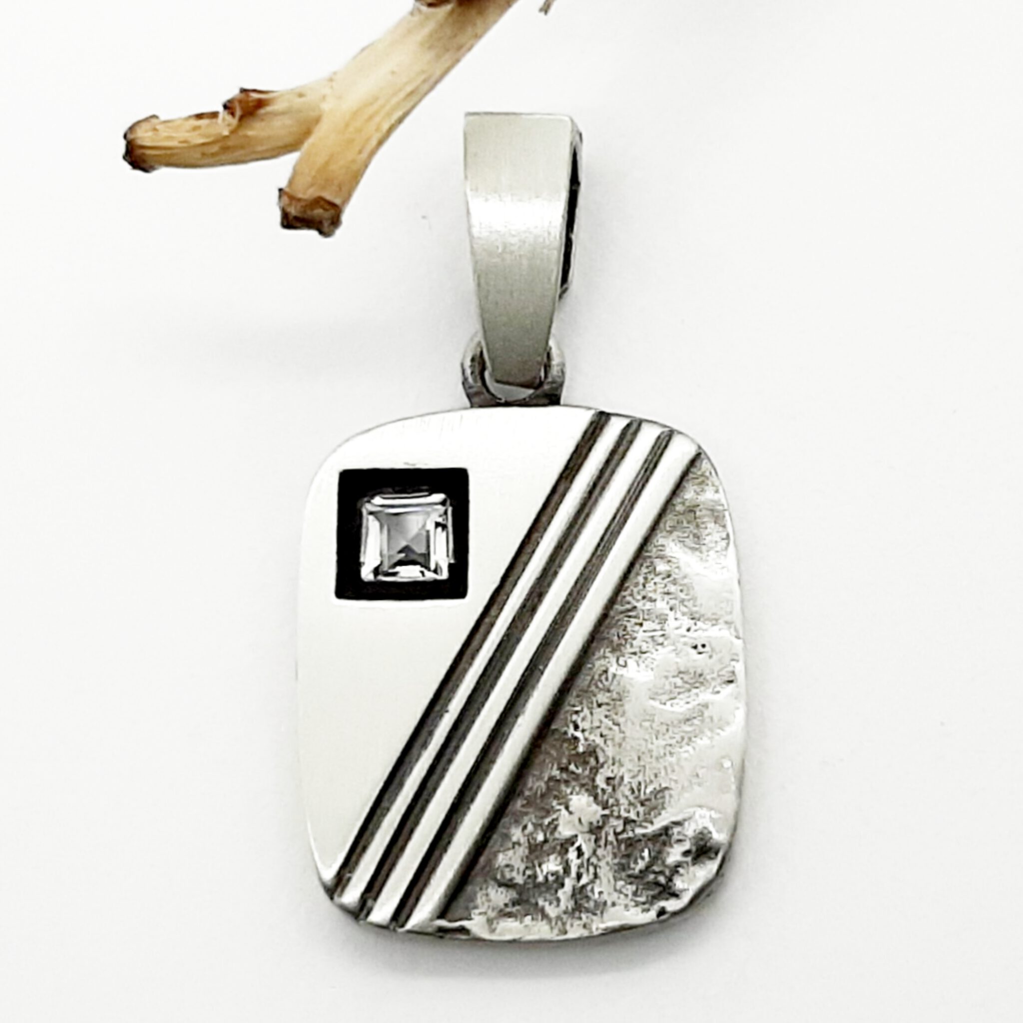 Nordform Plaketten-Anhänger Silber mit Bergkristall (16x30mm)