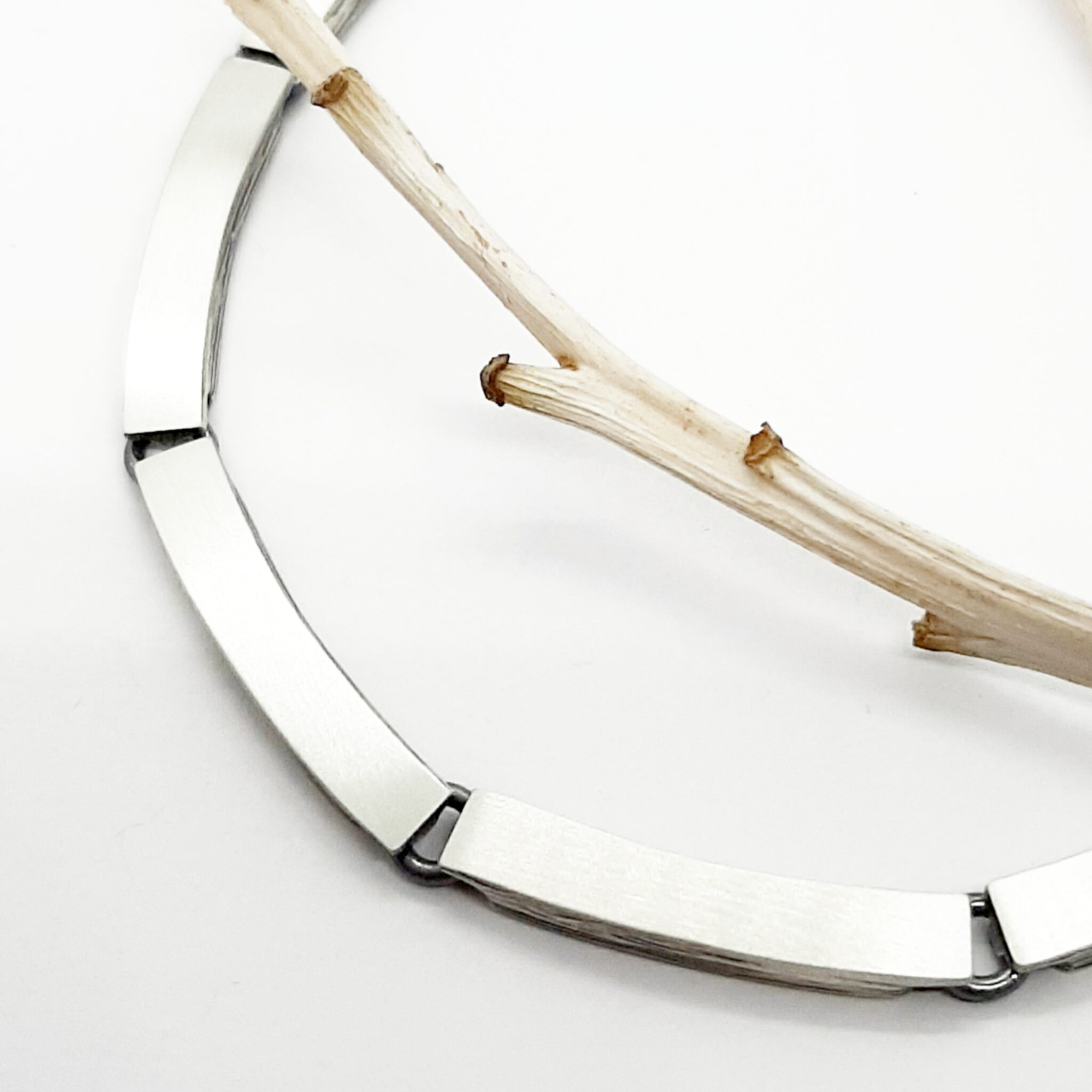 Nordform Collier mit Quadratischen Gliedern Silber 4mm Breit Nordform Collier mit Quadratischen Gliedern Silber 4mm Breit