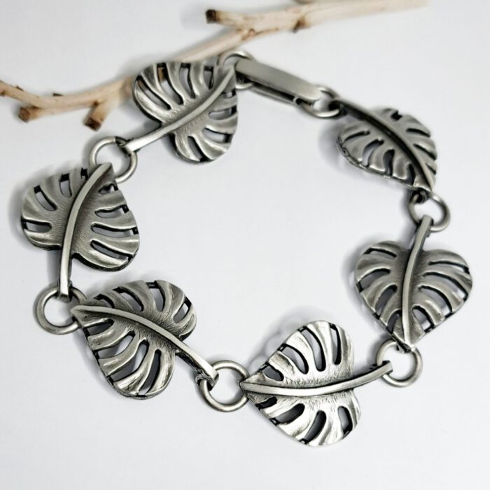Nordform Trollblatt (Monstera) Armband Silber Teilweise Geschwärzt