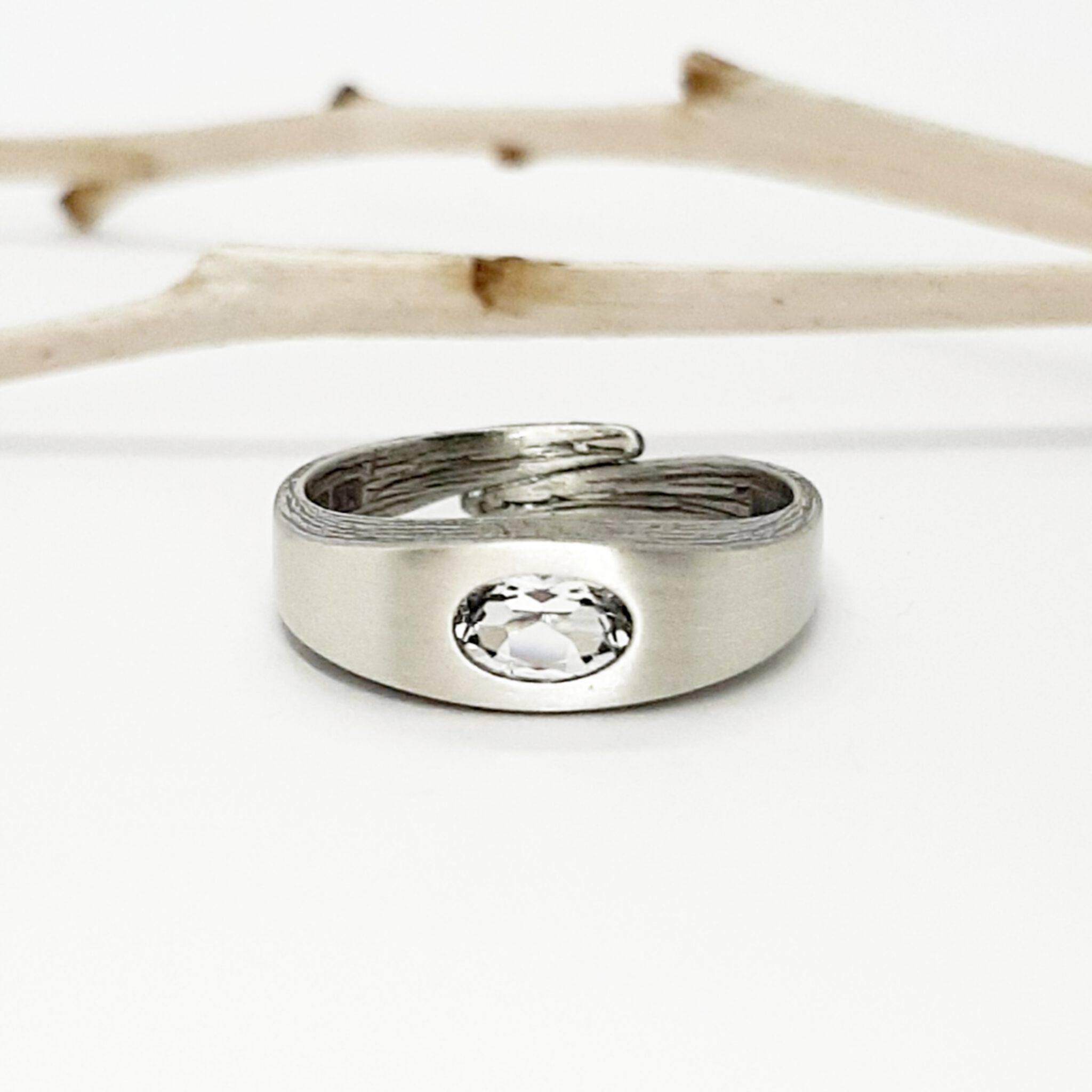 Nordform Bandring Silber (6mm Breit) Ovaler Bergkristall