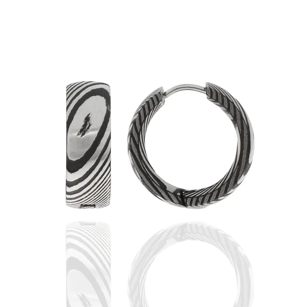 Creole aus Damszener Stahl, teils IP black, teilmatt, 6mm breit, Ø 17mm