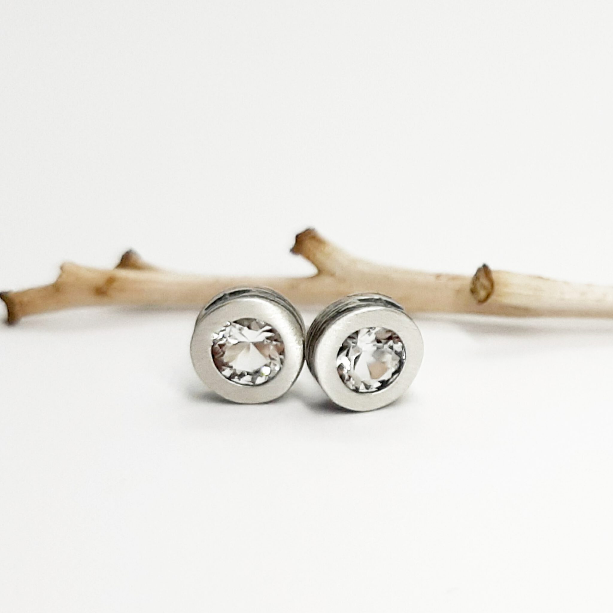 Nordform Ohrstecker Rund mit Bergkristall Silber Ø 7mm