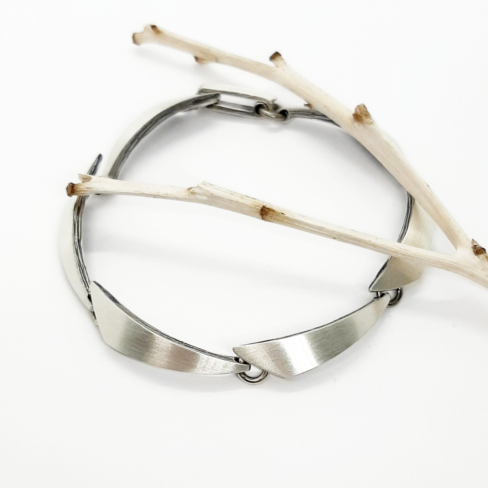 Nordform Armband mit Segelförmigen Gliedern aus Silber