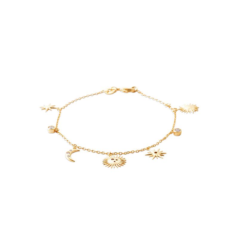 Sonne Mond Sterne Bettelarmband mit einer 3 Micron starken 750er Vergoldung