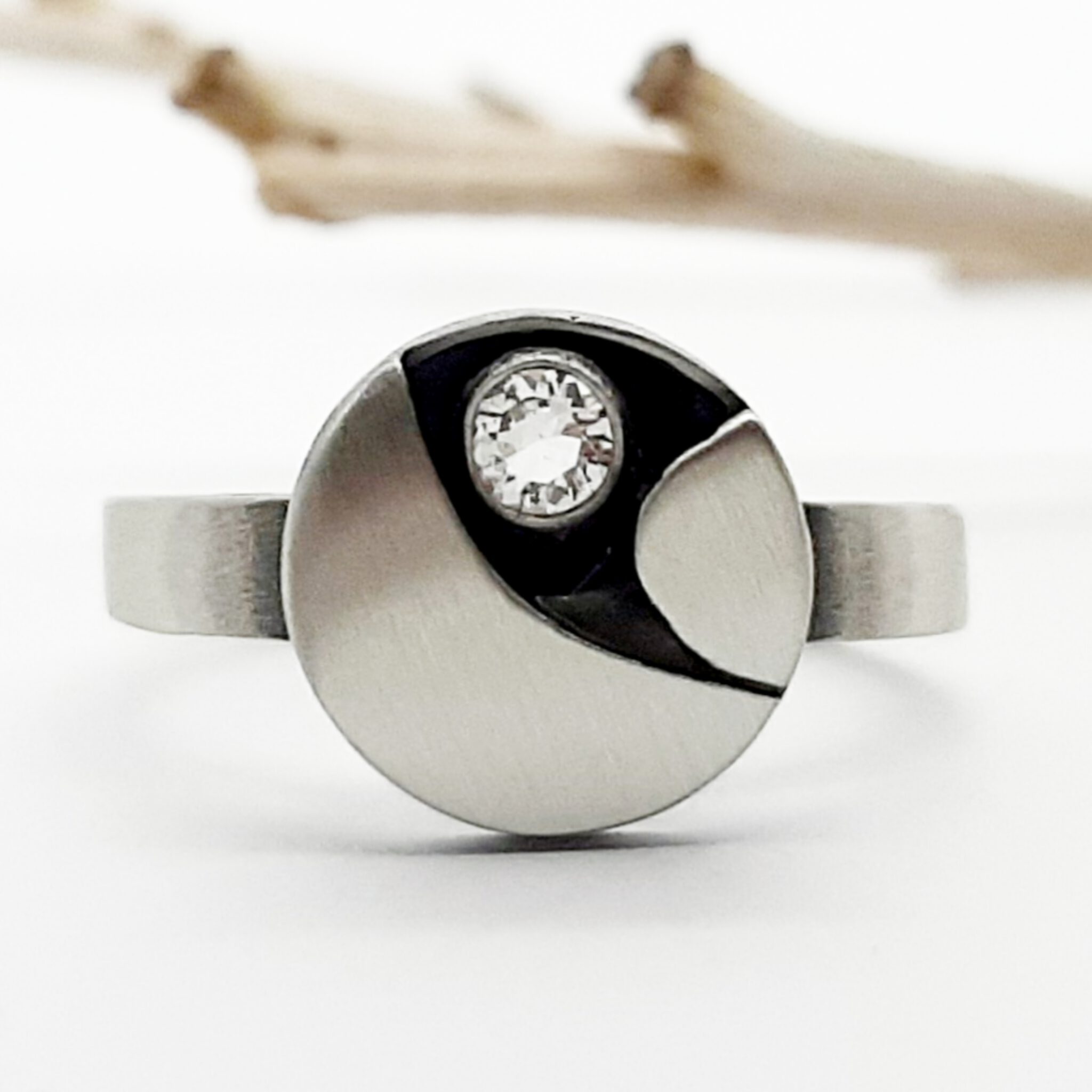 Nordform Ring Runder Kopf (Ø9mm) Silber Bergkristall