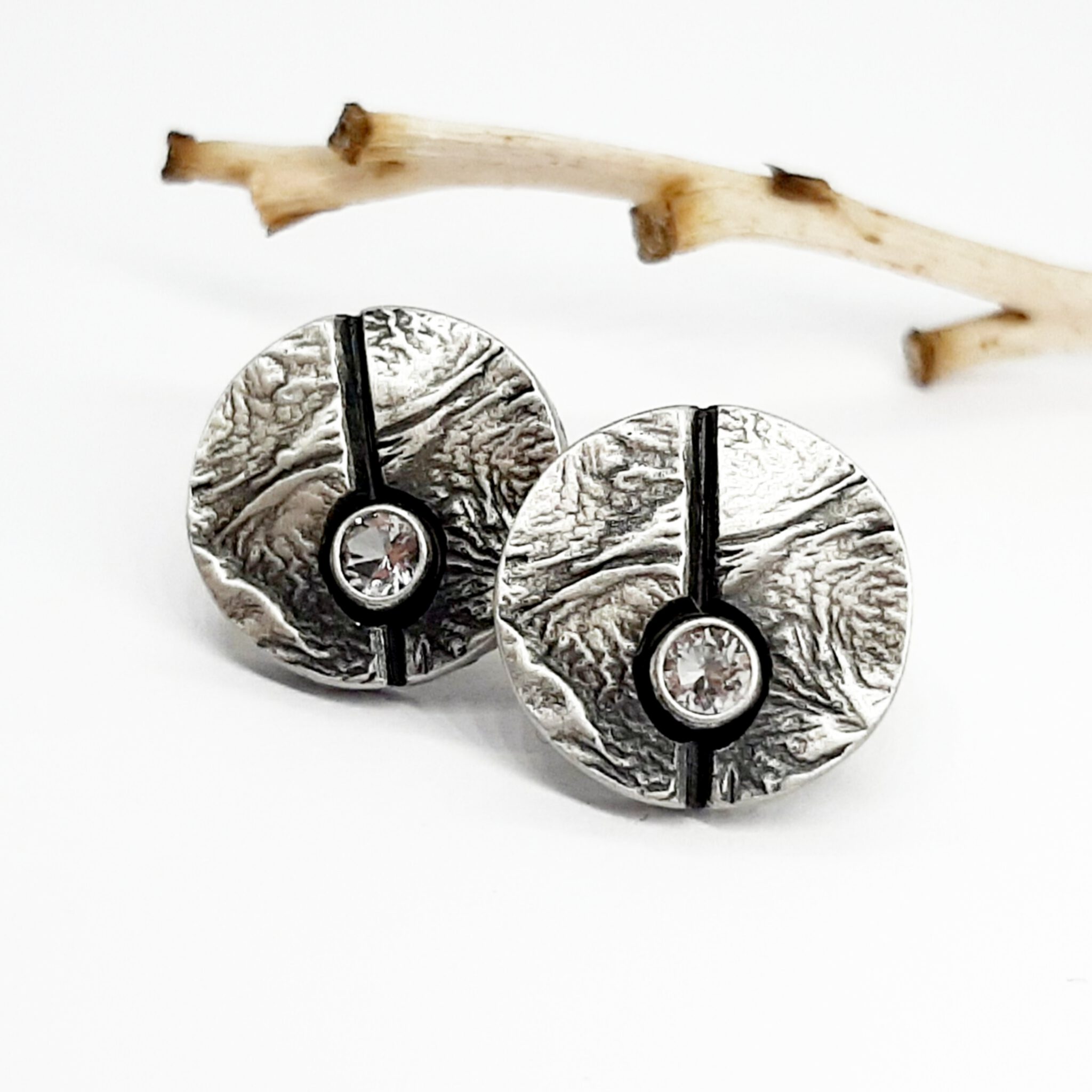 Nordform Runde Organische Ohrstecker Bergkristall Silber Ø 14mm