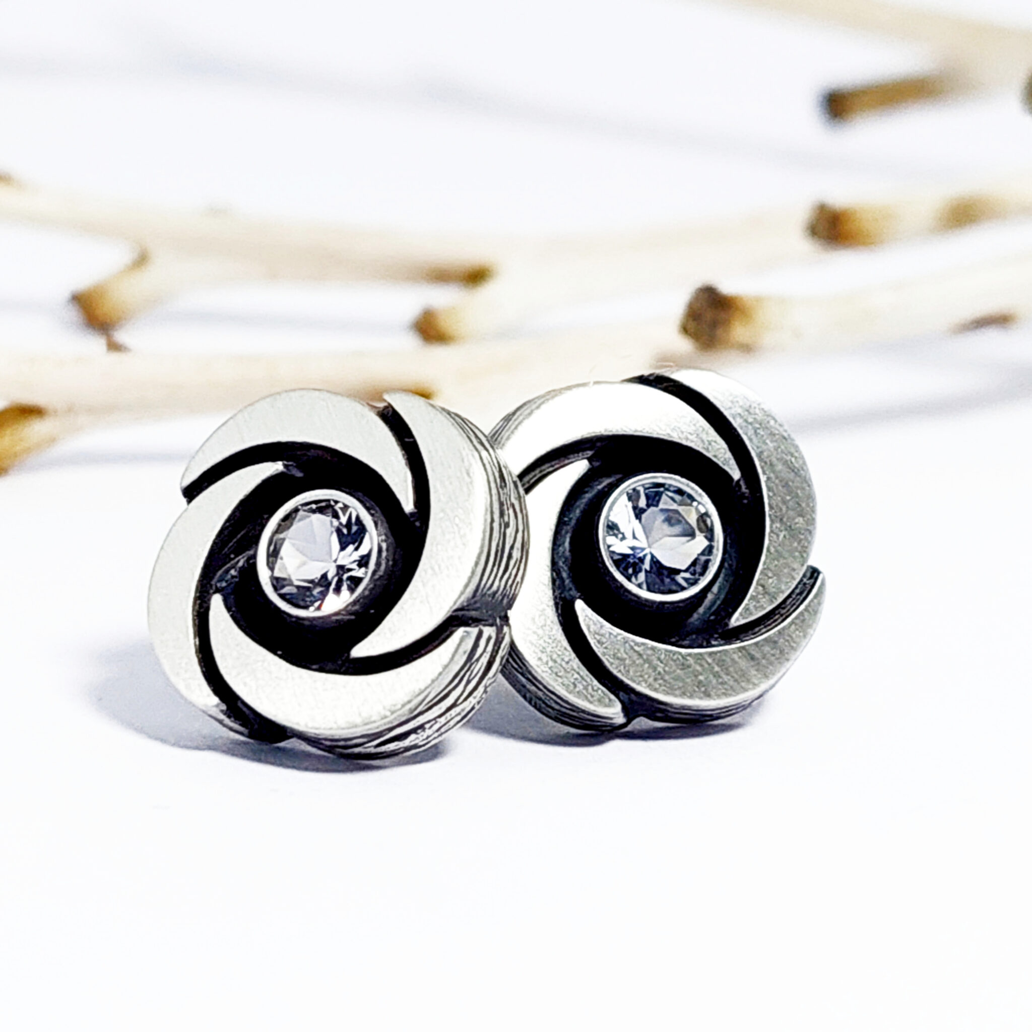 Nordform Ohrstecker Rund (Rose) mit Bergkristall 13mm