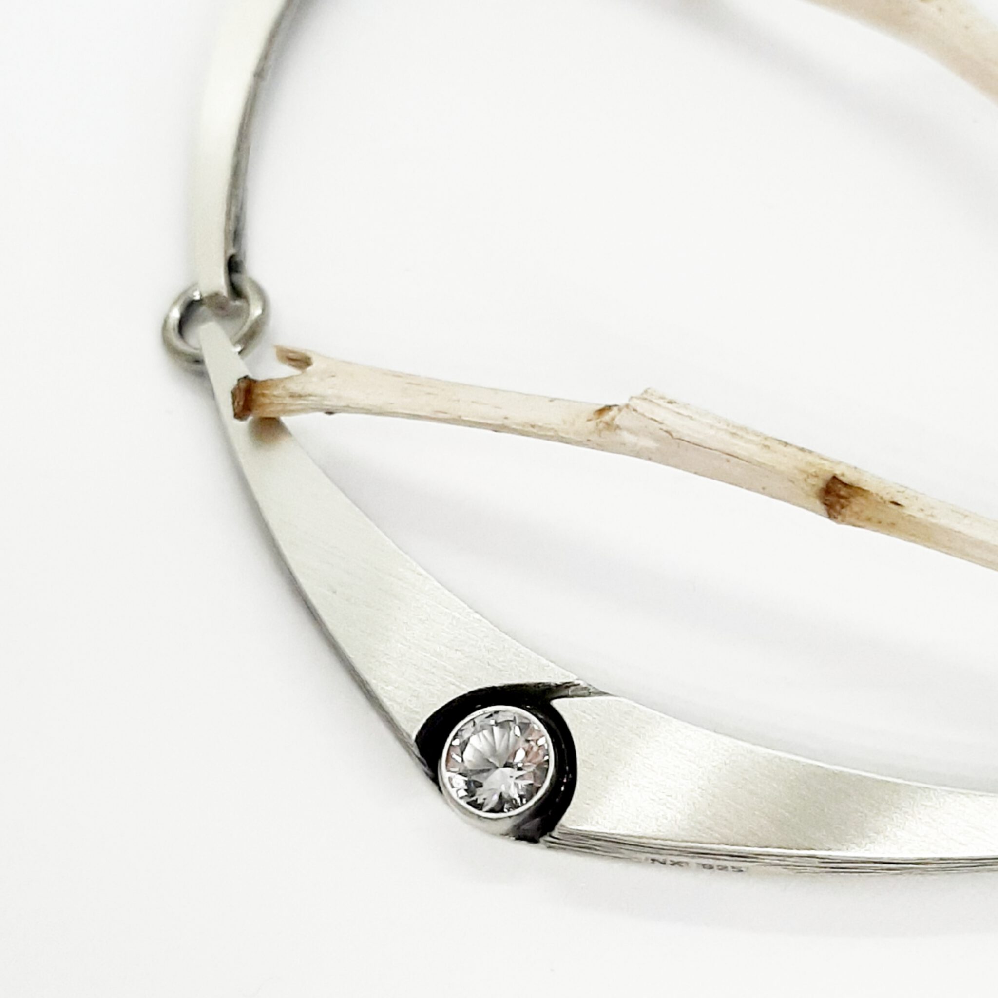 Nordform Großgliedriges Collier mit Mittelteil Silber Bergkristall