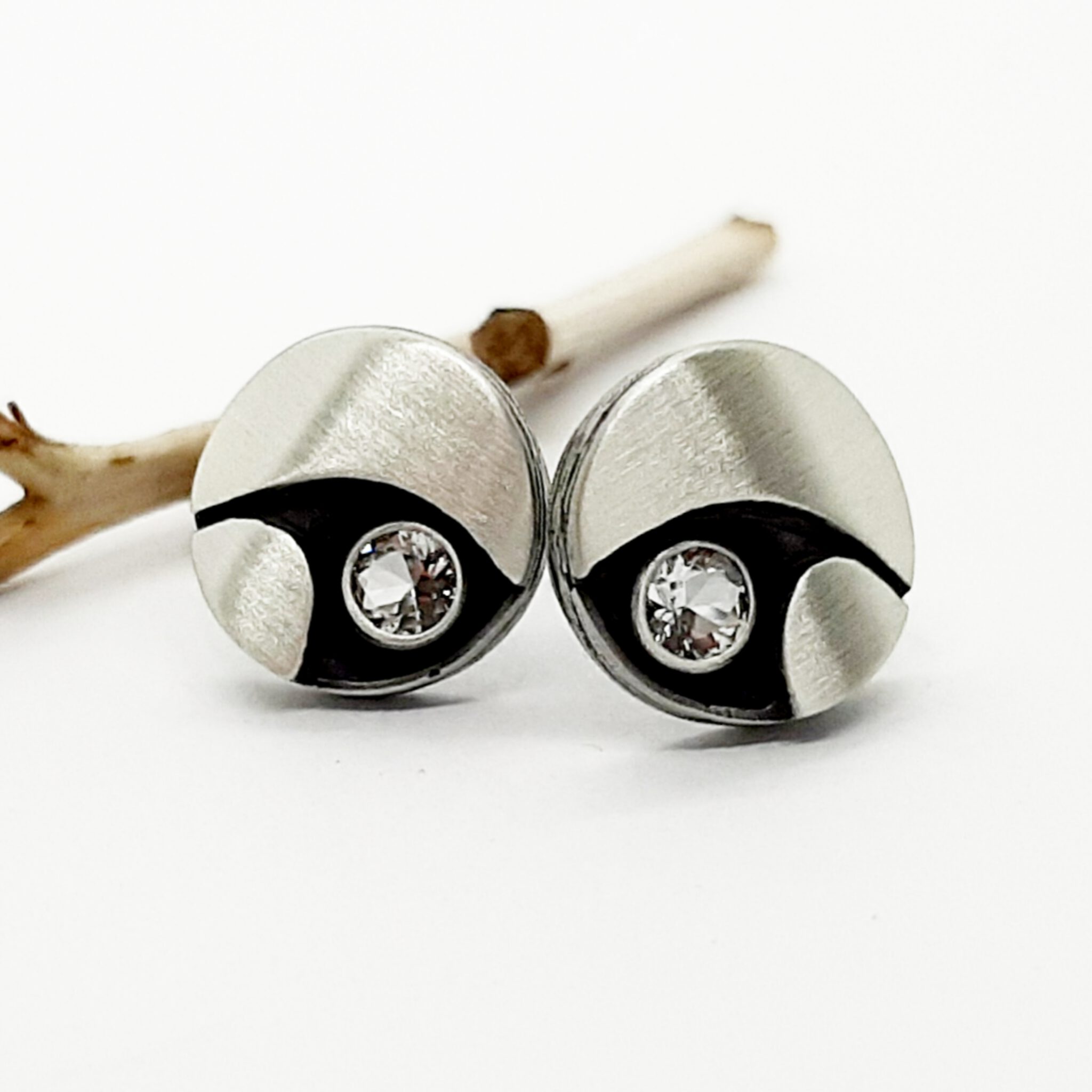 Nordform Große Runde Ohrstecker Silber Bergkristall