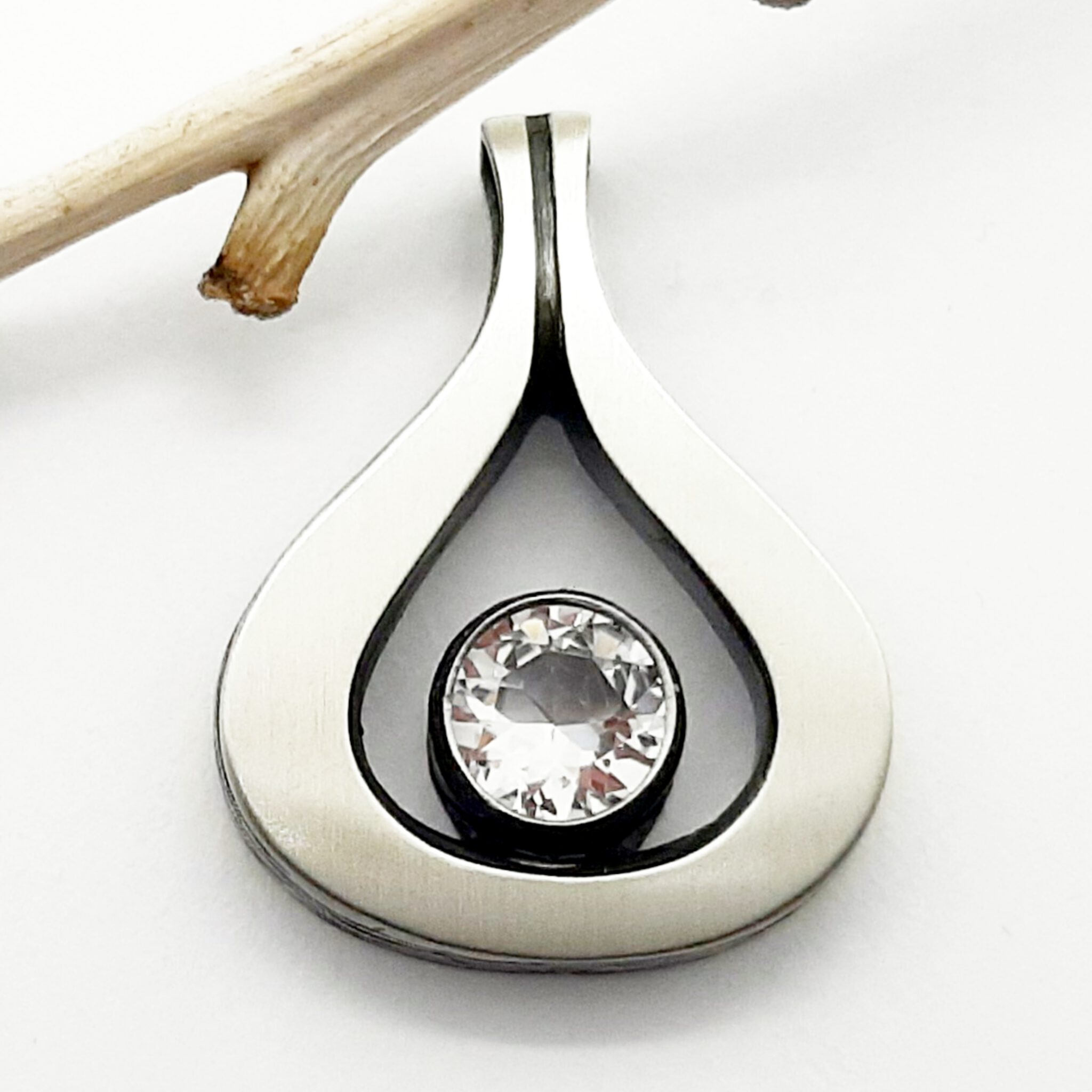 Nordform Anhänger in Flaschenform Silber mit Bergkristall (18x23mm)