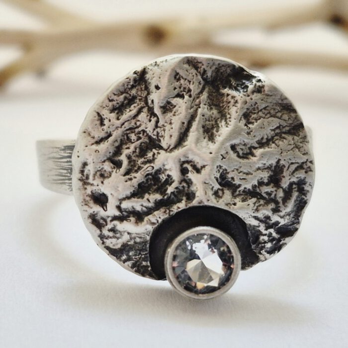 Nordform Ring Runder Aufsatz (Ø 16mm) Silber Geschwärzt Bergkristall