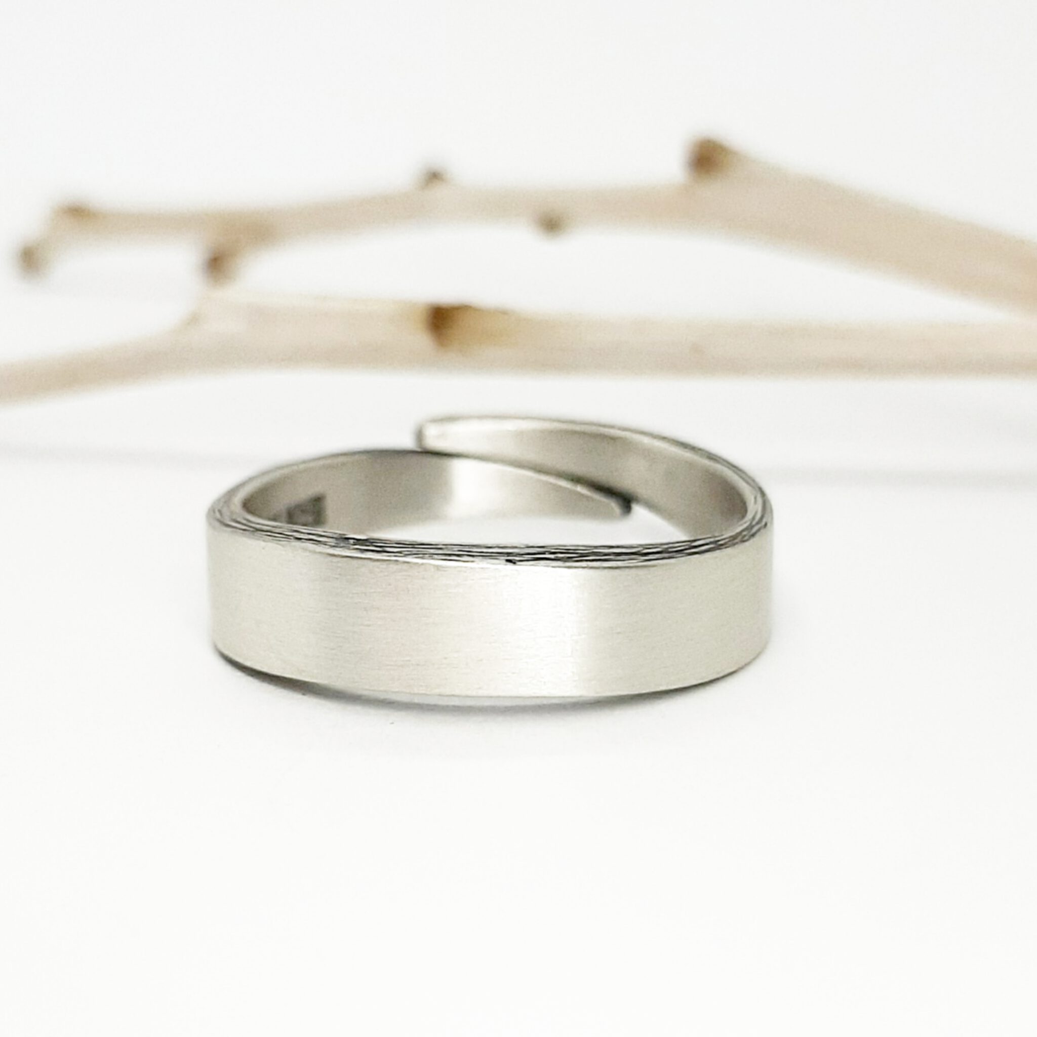 Nordform Schlichter Bandring (5mm Breit) Silber